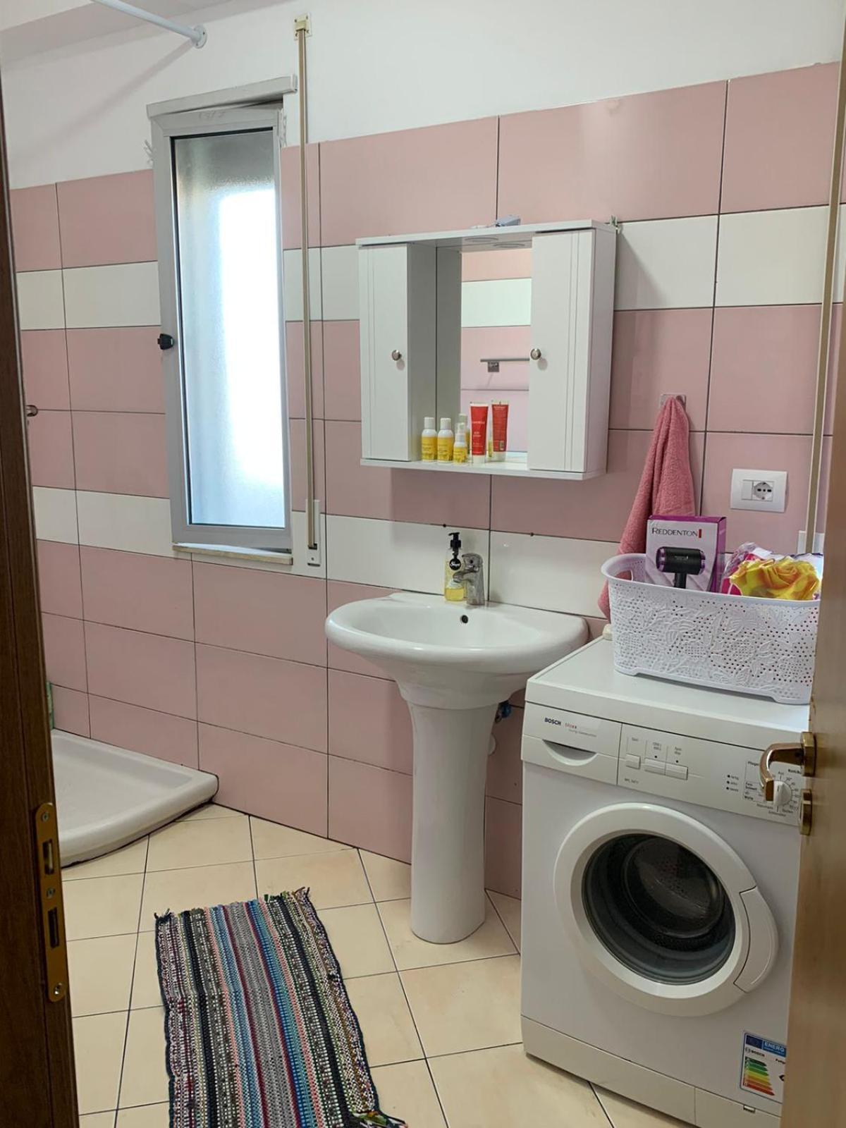 Ridi'S Comfort Apartment 2 Shkoder Ngoại thất bức ảnh